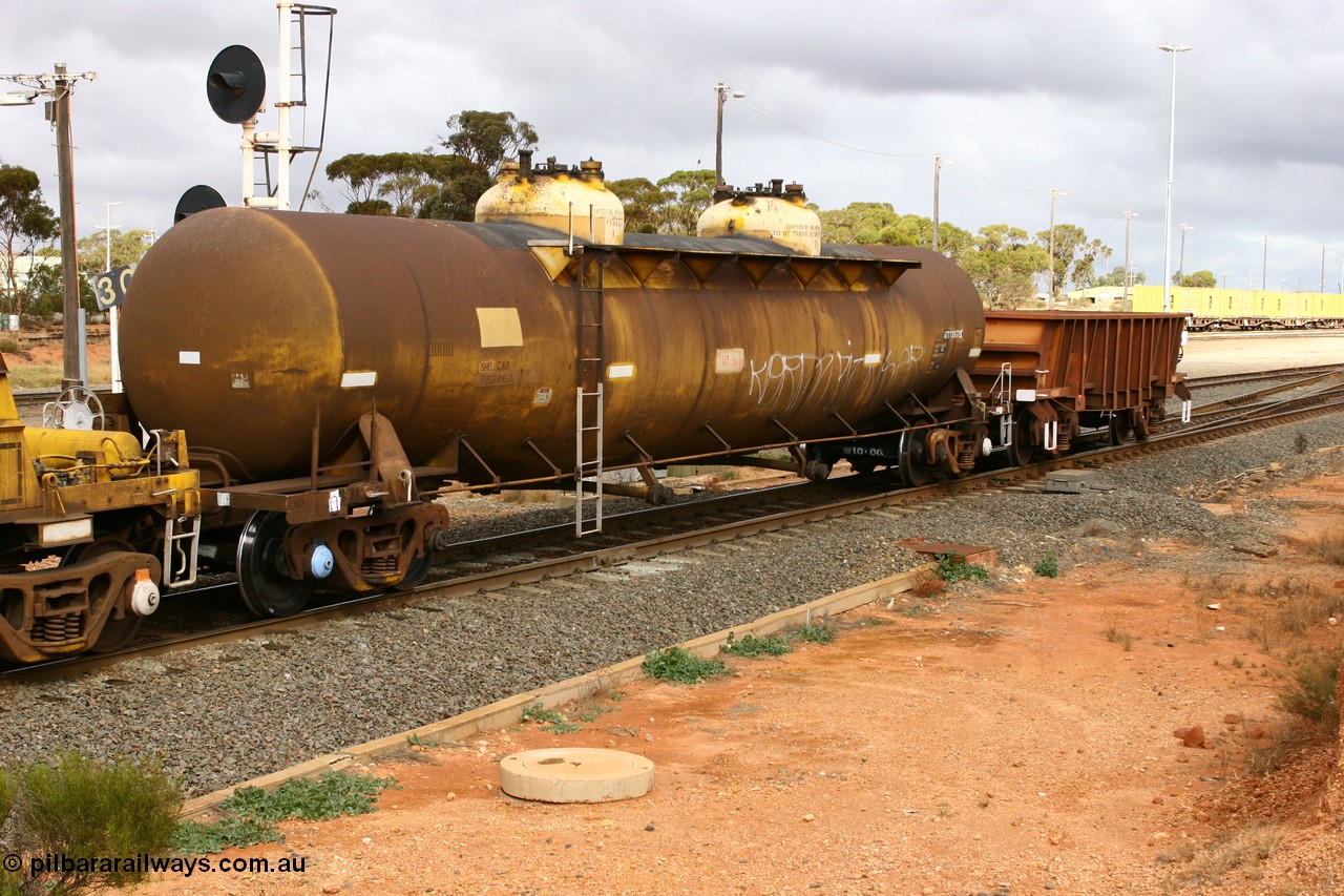 070528 9296
West Kalgoorlie, ATTY 30672 fuel tanker, one of five built by AE Goodwin NSW in 1970 as WST class, recoded to WSTY and then ATTY. 78600 litre capacity.
Keywords: ATTY-type;ATTY30672;AE-Goodwin;WST-type;WSTY-type;