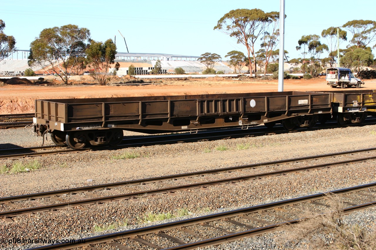 070529 9330
West Kalgoorlie, WGL 635 originally one of ten units built by Westrail Midland Workshops in 1976 as WFN type bogie flat waggon for Western Mining Corporation for nickel matte kibble traffic as WFN 605 and converted to WGL for bagged nickel matte in 1979.
Keywords: WGL-type;WGL635;Westrail-Midland-WS;WFN-type;WFN605;
