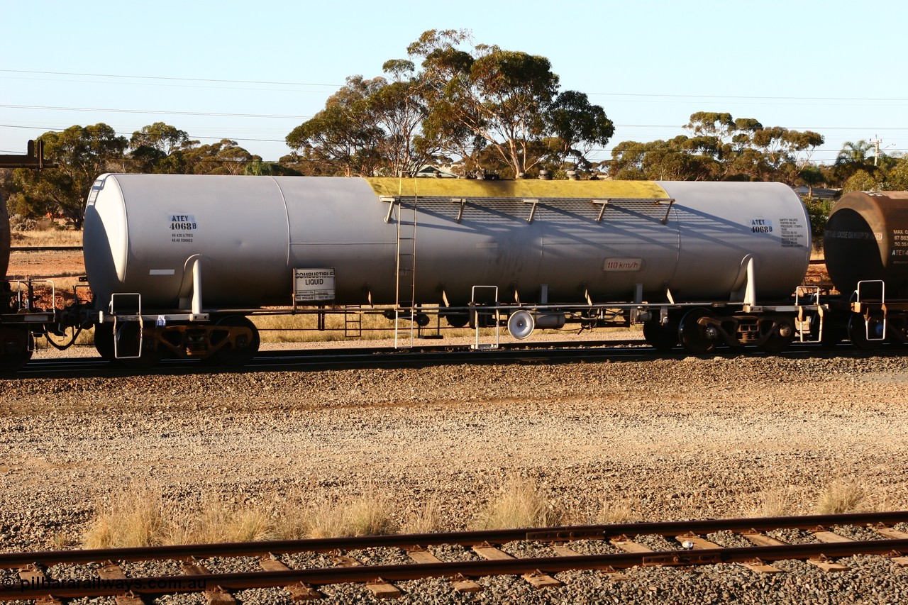070530 9511
West Kalgoorlie, ATEY 4068 diesel fuel tank waggon, former NTAF in service for BP Oil, former AMPOL tank.
Keywords: ATEY-type;ATEY4068;NTAF-type;WTEY-type;