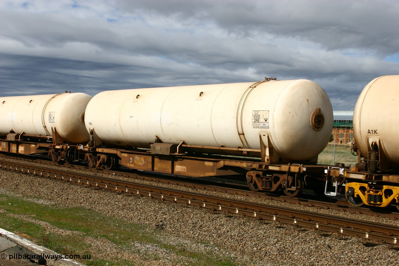 070607 9993
Midland, AZKY type anhydrous ammonia tank waggon AZKY 32239, one of twelve built by Goninan WA in 1998 as WQK type for Murrin Murrin traffic, fitted with Brambles anhydrous ammonia tank A6J with no sticker.
Keywords: AZKY-type;AZKY32239;Goninan-WA;WQK-type;