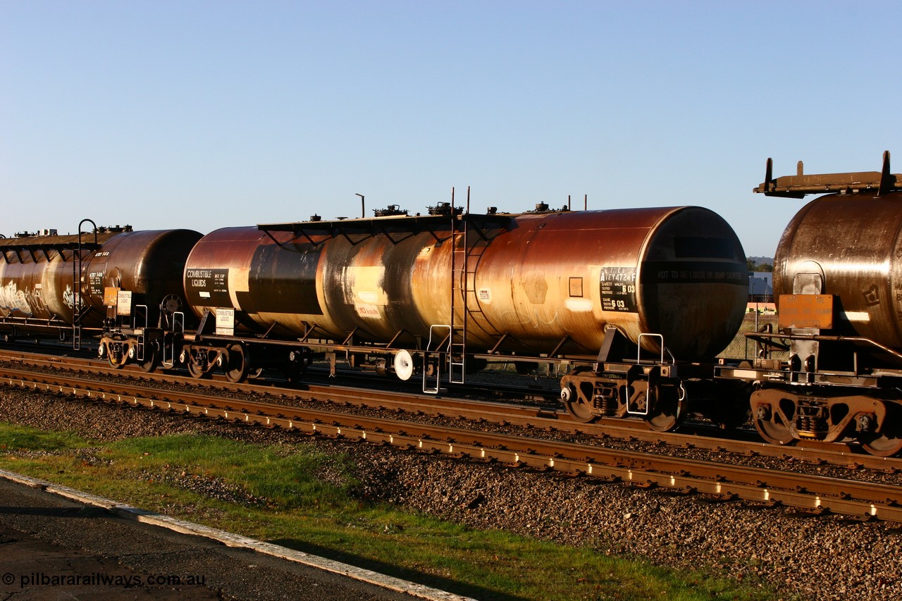 070609 0194
Midland, ATEY 4724 diesel fuel tank waggon in service for BP Oil, former NSW AMPOL NTAF tank, coded WTEY when arrived in WA.
Keywords: ATEY-type;ATEY4724;NTAF-type;WTEY-type;