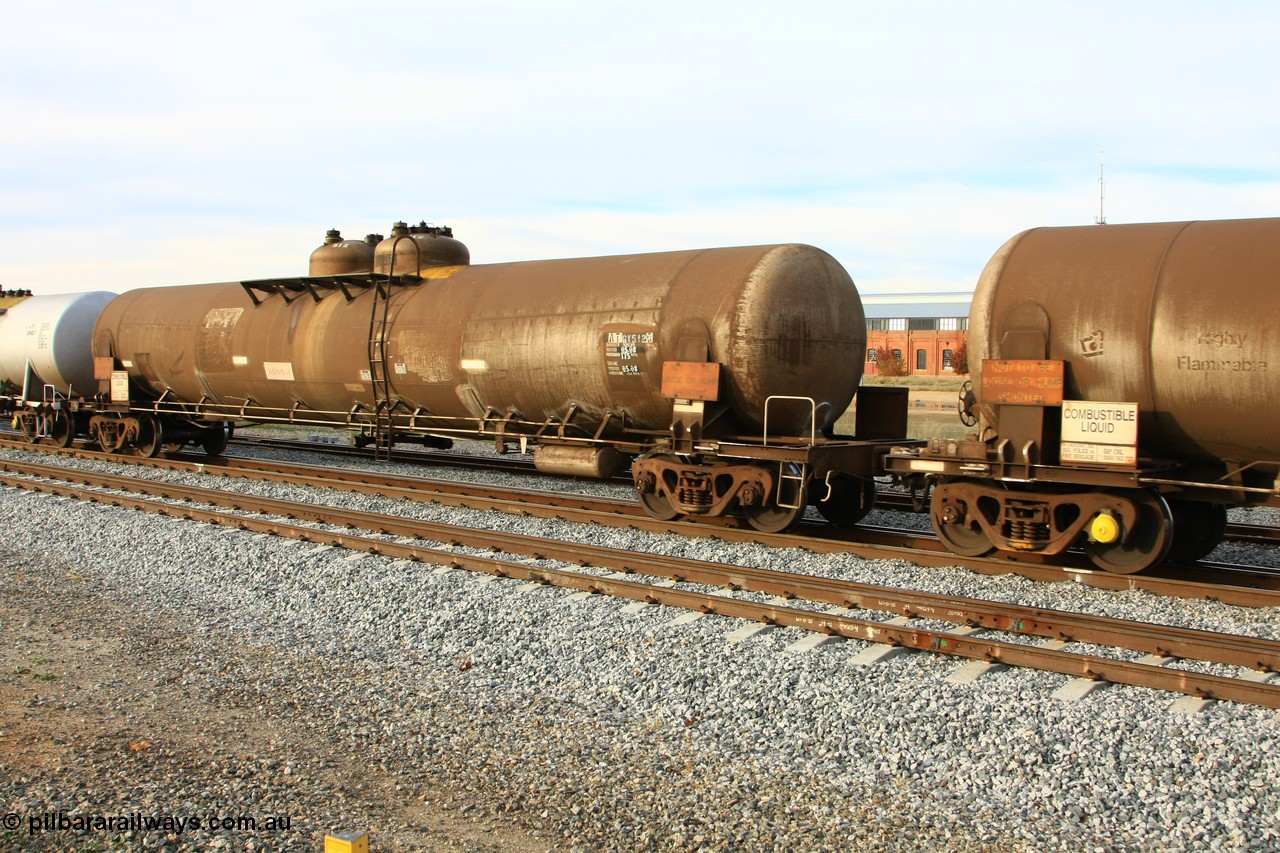 100611 0382
Midland, ATGY 512 fuel tank waggon built by Tulloch Ltd NSW for BP Oil with 511 as WJG types, 96,000 litres one compartment two domes.
Keywords: ATGY-type;ATGY512;Tulloch-Ltd-NSW;WJG-type;
