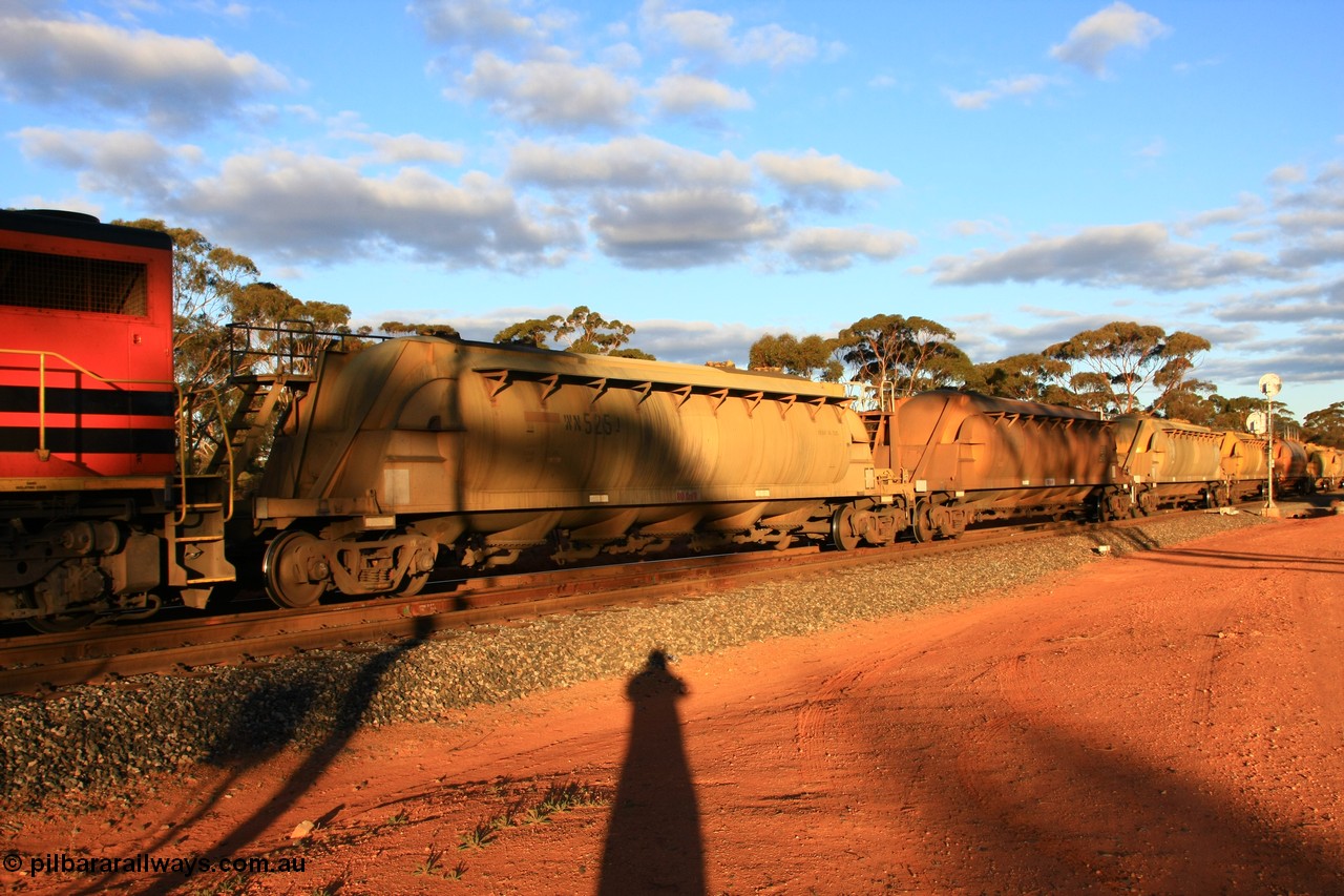 100731 3190
Binduli, WN 525, pneumatic discharge nickel concentrate waggon, one of thirty built by AE Goodwin NSW as WN type in 1970 for WMC.
Keywords: WN-type;WN525;AE-Goodwin;