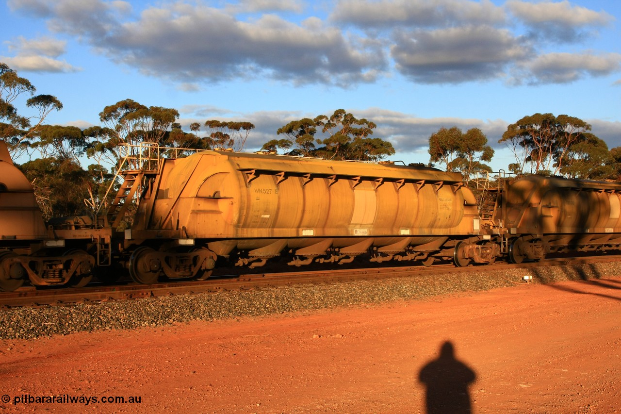 100731 3198
Binduli, WN 527, pneumatic discharge nickel concentrate waggon, one of thirty built by AE Goodwin NSW as WN type in 1970 for WMC.
Keywords: WN-type;WN527;AE-Goodwin;