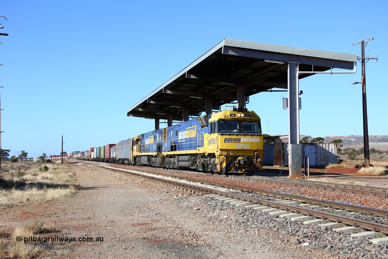 160522 2119
Parkeston, 6MP4 intermodal train stands at the fuel bay on the mainline with a pair of Goninan built GE model Cv40-9i NR class units NR 90 serial 7250-05/97-293 and NR 101 serial 7250-07/97-303.
Keywords: NR-class;NR90;Goninan;GE;Cv40-9i;7250-05/97-293;NR101;7250-07/97-303;