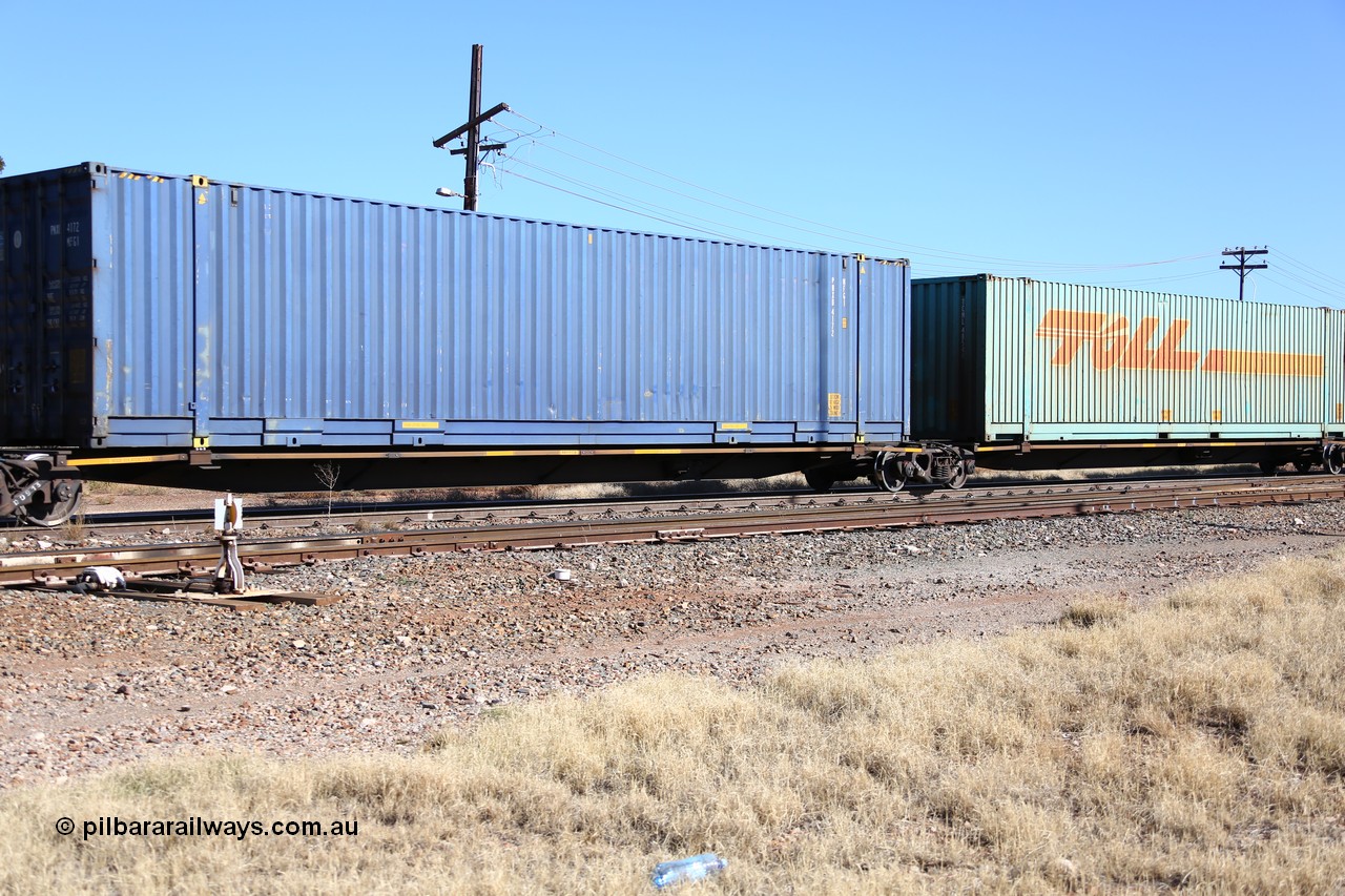 160522 2162
Parkeston, 6MP4 intermodal train, platform 2 of 5-pack low profile skel waggon set RRYY 17, one of fifty two such waggon sets built by Bradken at Braemar NSW in 2004-05, loaded with 48' container PNXD 4172.
Keywords: RRYY-type;RRYY17;Williams-Worley;Bradken-NSW;