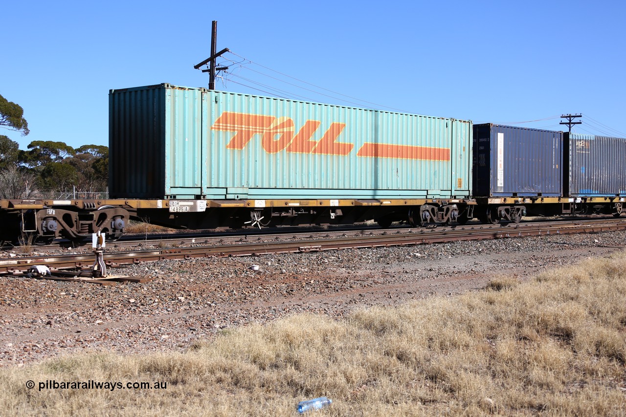 160522 2165
Parkeston, 6MP4 intermodal train, RQGY 14996 container waggon, one of fifty built by Tulloch Ltd NSW as type OCY in 1974-75 with a Toll 48' MFG1 type box TDDS 486120.
Keywords: RQGY-type;RQGY14996;Tulloch-Ltd-NSW;OCY-type;