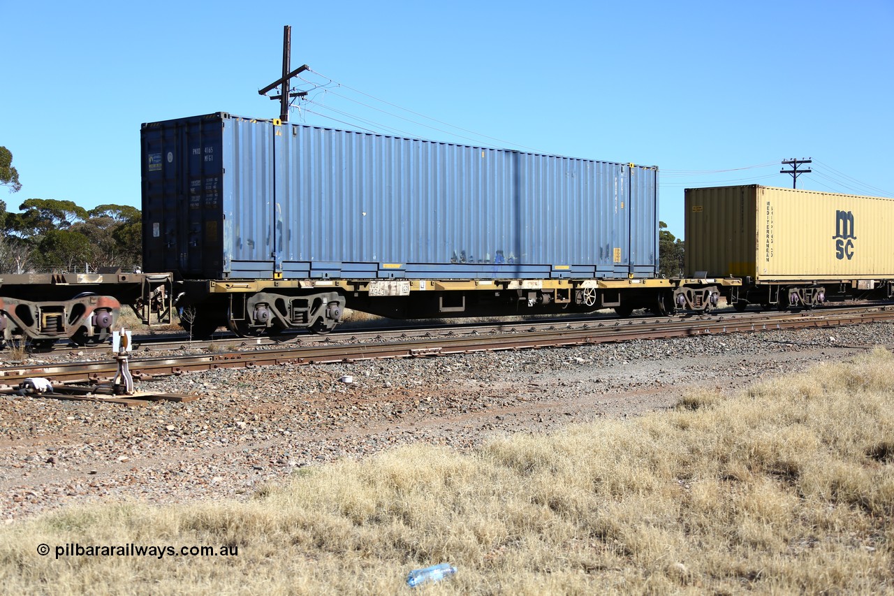 160522 2167
Parkeston, 6MP4 intermodal train, NQOY 14943 container waggon, one of fifty units built by Comeng NSW in 1974-75 as OCY type, with a Pacific National 48' MFG1 type box PNXD 4165.
Keywords: NQOY-type;NQOY14943;Comeng-NSW;OCY-type;