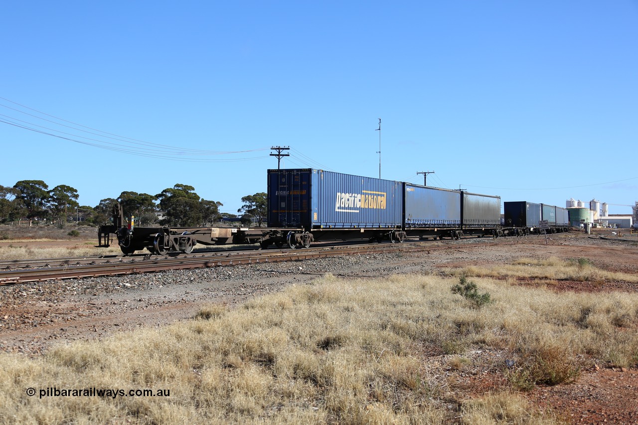 160522 2190
Parkeston, 6MP4 intermodal train, trailing view of 5-pack RRGY 7130 5 pack articulated skel waggon set, originally built as RRBY by AN Rail at Islington Workshops SA 1996-97.
Keywords: RRGY-type;RRGY7130;AN-Islington-WS;RRBY-type;
