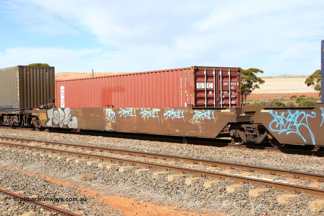 160523 2986
Parkeston, 7SP3 intermodal train, PQYY 7083 platform 5, PQYY type is a 5-pack articulated well waggon set built in September 1995 by AN Islington Workshops as one of a pair of RQYY for Boxcar/Cubico and recoded in the late '90s to PQYY. Loaded with a 40' 42G1 type GVC container GVCU 4011542[8].
Keywords: PQYY-type;PQYY7083;AN-Islington-WS;RKQY-type;