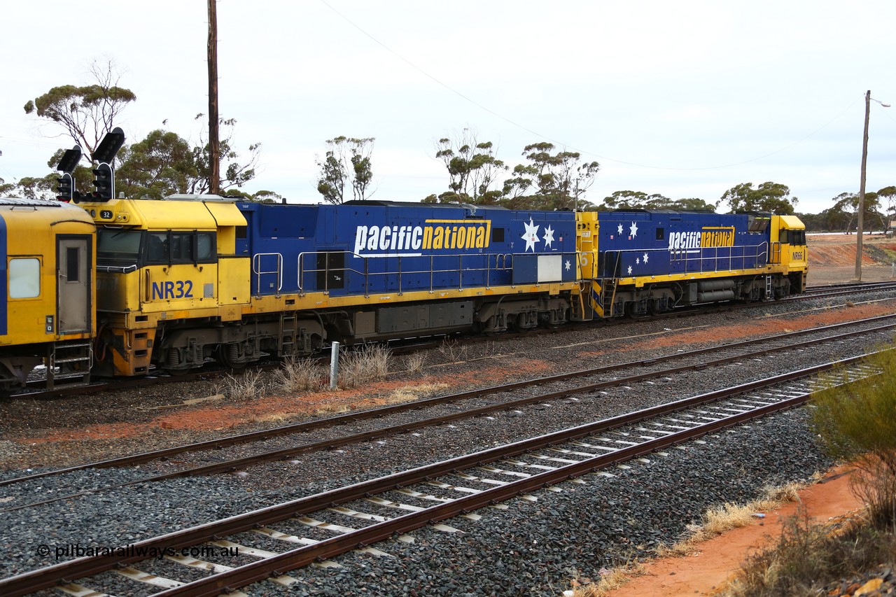 160524 4241
West Kalgoorlie, 1MP2 steel train, shunts off waggons with a pair of Goninan built GE model Cv40-9i NR class units NR 66 serial 7250-12 / 96-268 and NR 32 serial 7250-06 / 97-234 performing the shunt.
Keywords: NR-class;NR32;Goninan;GE;Cv40-9i;7250-06/97-234;