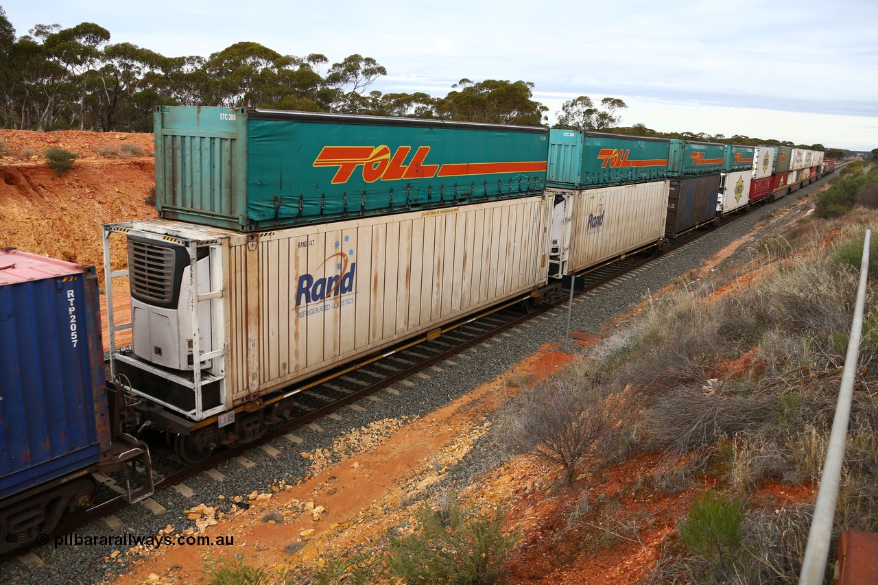 160526 5246
West Kalgoorlie, 4PM6 intermodal train, RRQY 8518 5-pack articulated skel waggon set one of a batch of thirty four built by Qiqihar Rollingstock Works China in 2012 for Pacific National, with mainly 46' 6
