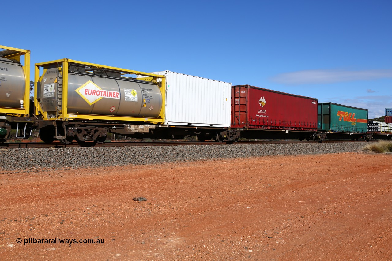 160528 8411
Binduli, intermodal train 6PM6, RRGY 7121 platforms 1,2 and 3, loaded with a 20' 22T6 type ISO tank tainer for Eurotainer EURU 191842 with ammonium nitrate suspension, a Royal Wolf 20' container RWTU 962941, Jayde 40' curtain sider JAYD 4009 and a Toll 40' curtain sider 3NW805. Built by AN Rail Islington Workshops in 1996/97 in a batch of fifty for National Rail, rebuilt and recoded to match RRGY type waggon sets.
Keywords: RRGY-type;RRGY7121;AN-Islington-WS;RRBY-type;