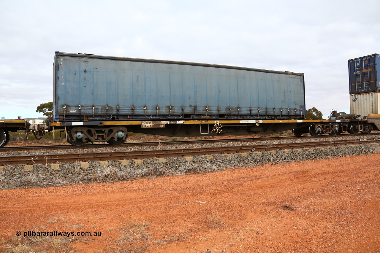 160529 8794
Parkeston, 6MP4 intermodal train, RQAY 21894 container waggon, one of a hundred waggons built in 1981 by EPT NSW as type NQAY, recoded to RQAY in 1994 with a Pacific National 48' curtinsider PNXC 4460.
Keywords: RQAY-type;RQAY21894;EPT-NSW;NQAY-type;