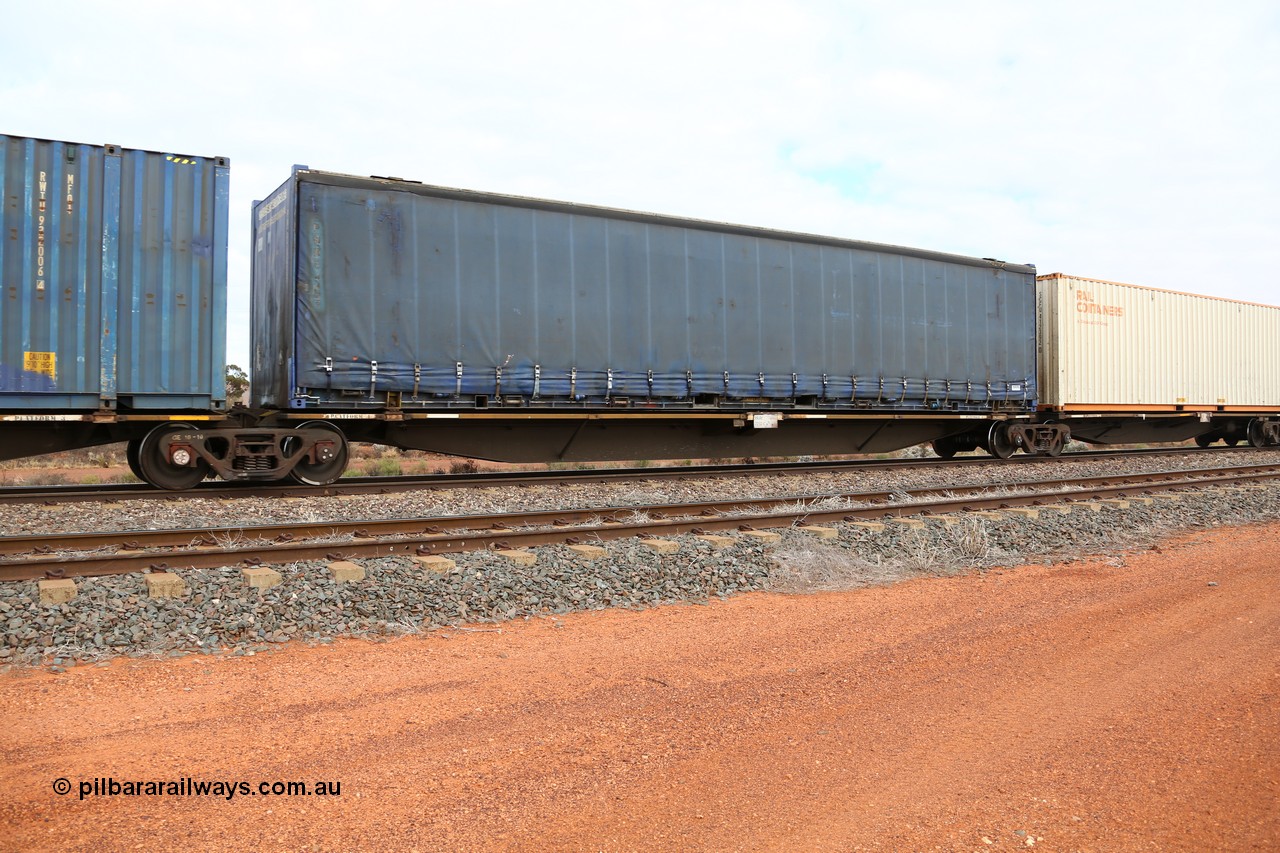 160529 8847
Parkeston, 6MP4 intermodal train, RRAY 7232
Keywords: RRAY-type;RRAY7232;ABB-Engineering-NSW;