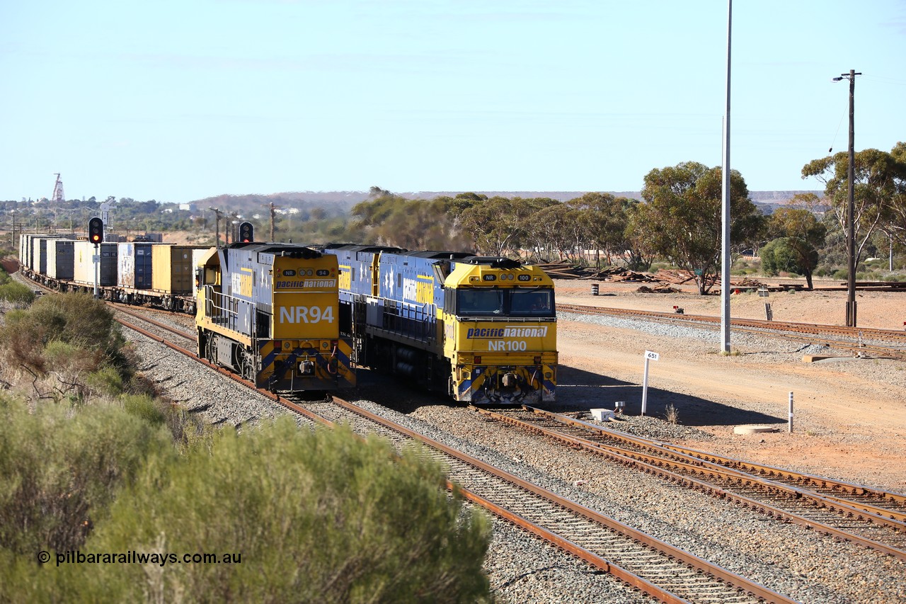 160531 9888
West Kalgoorlie, 1MP2 steel train, NR 100
Keywords: NR-class;NR100;Goninan;GE;Cv40-9i;7250-07/97-304;