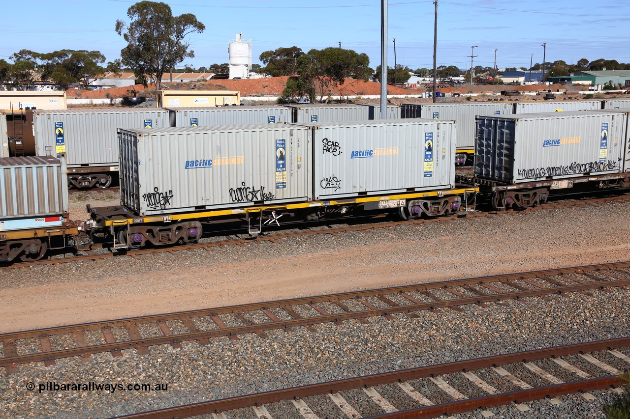 160531 9918
West Kalgoorlie, 1MP2 steel train, NQYY 20897
Keywords: NQYY-type;NQYY20897;EPT-NSW;BDY-type;NODY-type;