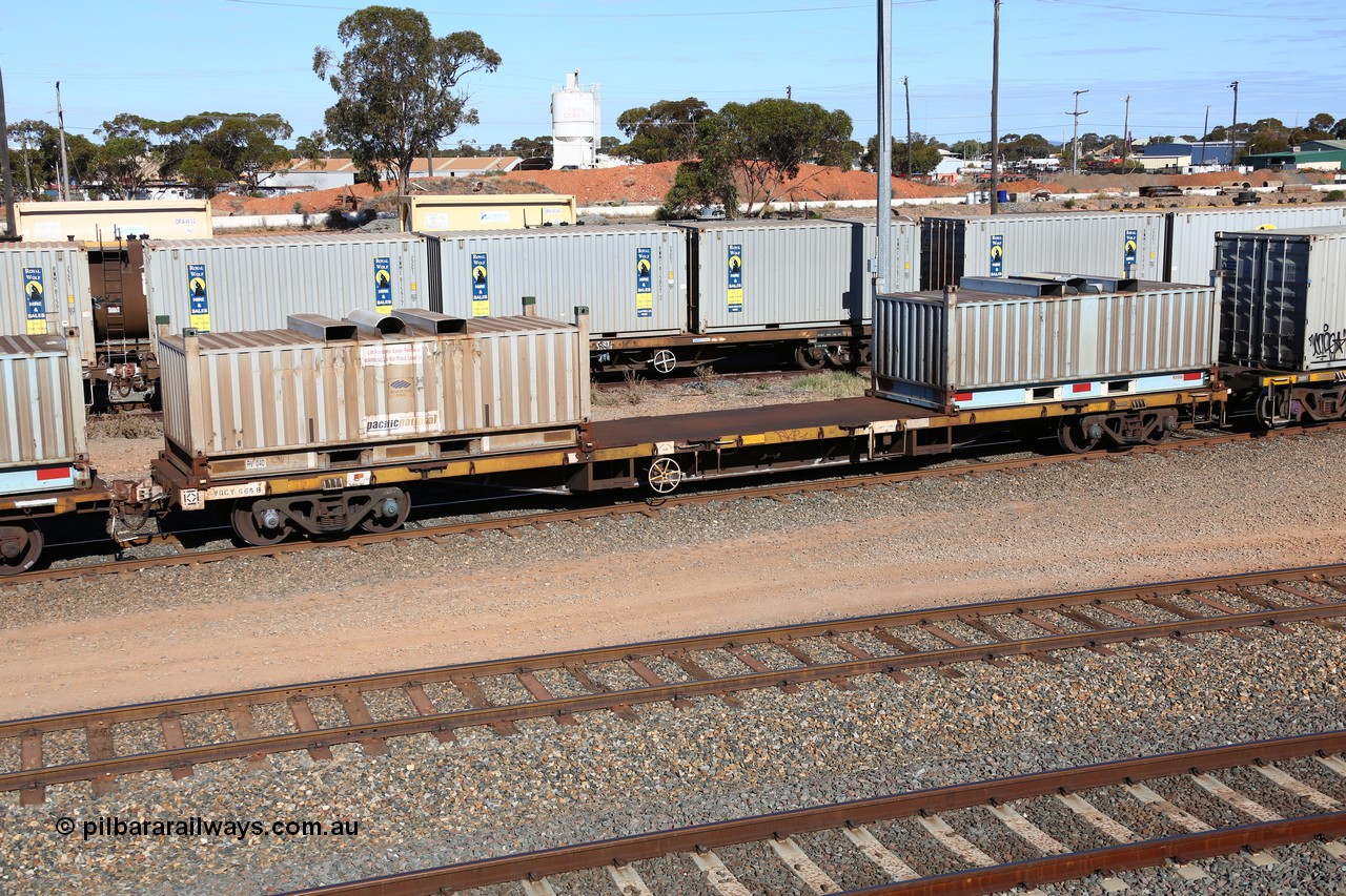 160531 9919
West Kalgoorlie, 1MP2 steel train, VQCY 665
Keywords: VQCY-type;VQCY665;