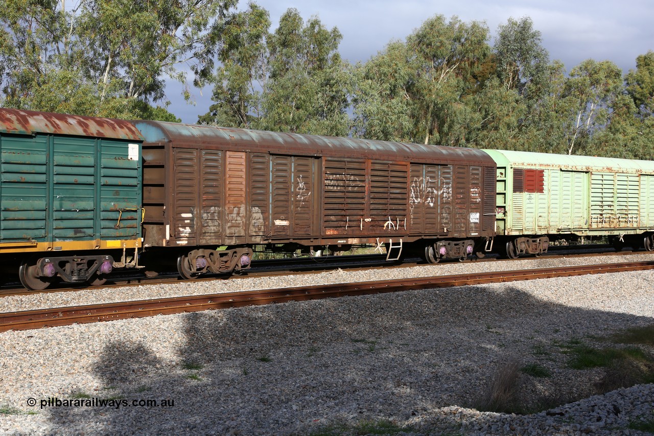 160609 0394
Woodbridge, 5PM5 intermodal train, RLSY 18718 louvre van, built by Comeng NSW in 1975-76 as KLY type, recoded over the years to NLKY, NLWY and RLUY.
Keywords: RLSY-type;RLSY18718;Comeng-NSW;KLY-type;NLKY-type;