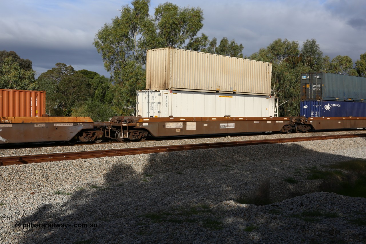 160609 0415
Woodbridge, 5PM5 intermodal train, platform 1 of 5-pack RRRY 7008 well waggon set, one of nineteen built in China at Zhuzhou Rolling Stock Works for Goninan in 2005, ARLS 46'6