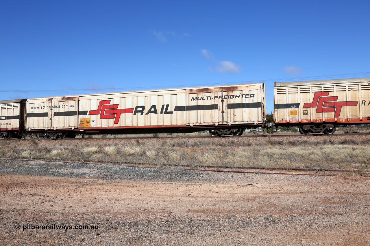 160522 2253
Parkeston, SCT train 6MP9 operating from Melbourne to Perth, PBGY type covered van PBGY 0010 Multi-Freighter, one of eighty two waggons built by Queensland Rail Redbank Workshops in 2005.
Keywords: PBGY-type;PBGY0010;Qld-Rail-Redbank-WS;
