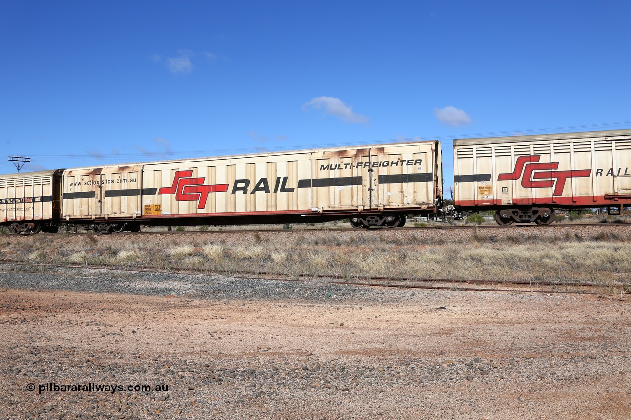 160522 2282
Parkeston, SCT train 6MP9 operating from Melbourne to Perth, PBGY type covered van PBGY 0014 Multi-Freighter, one of eighty two waggons built by Queensland Rail Redbank Workshops in 2005.
Keywords: PBGY-type;PBGY0014;Qld-Rail-Redbank-WS;