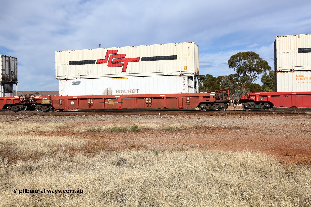 160523 2902
Parkeston, SCT train 7GP1 which operates from Parkes NSW (Goobang Junction) to Perth, PWWY type PWWY 0002 one of forty well waggons built by Bradken NSW for SCT, loaded with a 46' MFRG SCF reefer SCFU 814042 with former owner Wilmot Freeze Haul still visible and a 48' MFG1 type SCT box SCTDS 4866.
Keywords: PWWY-type;PWWY0002;Bradken-NSW;