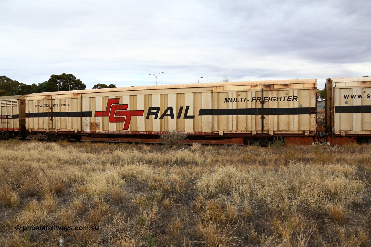 160524 3685
Kalgoorlie, SCT train 2PM9 operating from Perth to Melbourne, PBGY type covered van PBGY 0130 Multi-Freighter, one of eighty units built by Gemco WA.
Keywords: PBGY-type;PBGY0130;Gemco-WA;