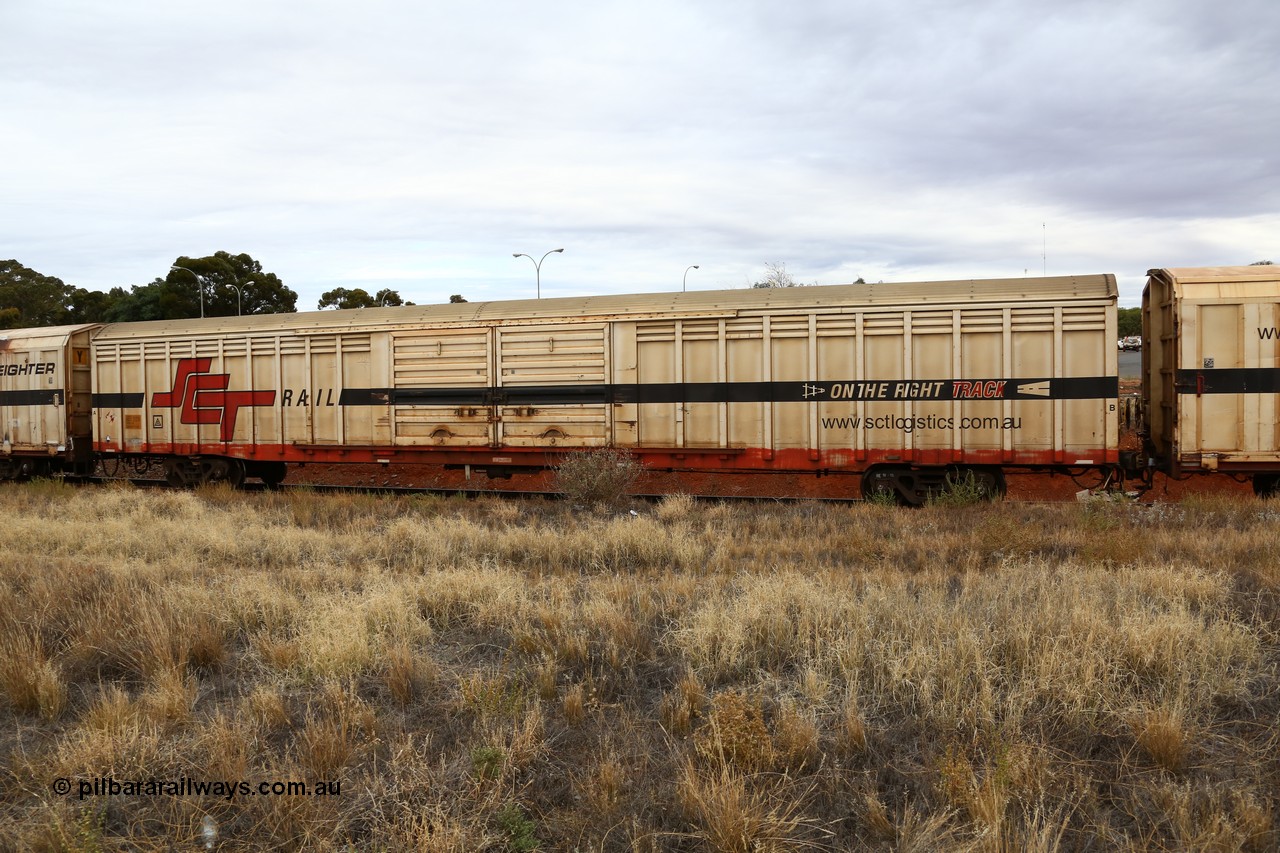 160524 3686
Kalgoorlie, SCT train 2PM9 operating from Perth to Melbourne, ABSY type ABSY 3101 covered van, originally built by Comeng WA in 1977 for Commonwealth Railways as VFX type, recoded to ABFX and RBFX to SCT as ABFY before conversion by Gemco WA to ABSY in 2004/05.
Keywords: ABSY-type;ABSY3101;Comeng-WA;VFX-type;ABFY-type;