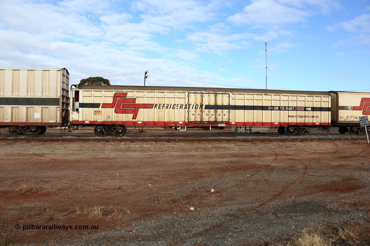 160525 4564
Parkeston, SCT train 3PG1 which operates from Perth to Parkes NSW (Goobang Junction), ARBY type ARBY 3101 refrigerated box van converted by Gemco WA from former ANR Comeng WA 1977 built VFX type covered van which were recoded to ABFX/Y in later years.
Keywords: ARBY-type;ARBY3101;Comeng-WA;VFX-type;ABFY-type;Gemco-WA;