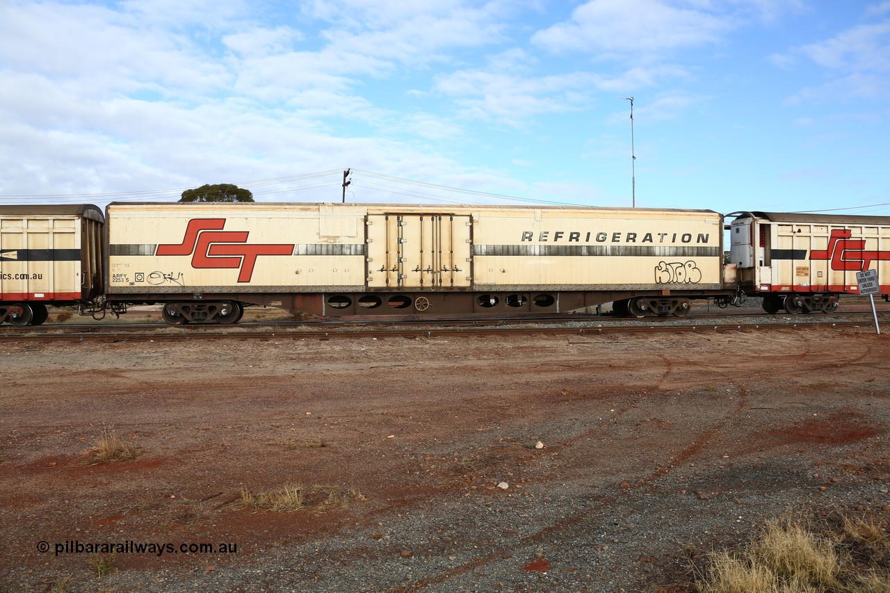 160525 4565
Parkeston, SCT train 3PG1 which operates from Perth to Parkes NSW (Goobang Junction), ARFY type ARFY 2253 refrigerated van with a Ballarat built Maxi-CUBE fibreglass body that has been fitted to an Comeng Victoria built ROX type flat waggon from 1970 that was in service with Commonwealth Railways and recoded to AQOY.
Keywords: ARFY-type;ARFY2253;Maxi-Cube;Comeng-Vic;ROX-type;AQOX-type;