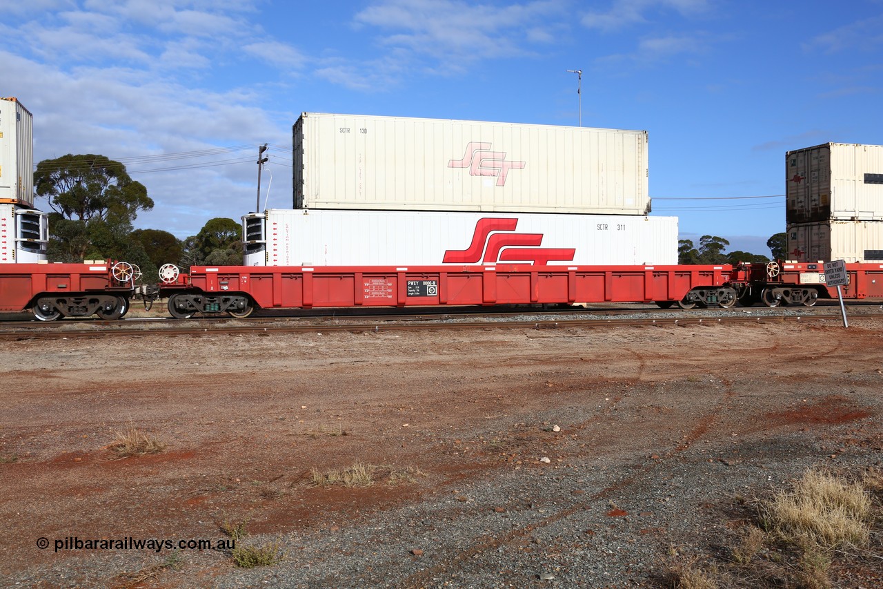 160525 4590
Parkeston, SCT train 3PG1 which operates from Perth to Parkes NSW (Goobang Junction), PWXY type PWXY 0006 one of twelve well waggons built by CSR Meishan Rolling Stock Co of China for SCT in 2008, loaded with an SCT 48' reefer SCTR 311 and an SCT 40' reefer SCTR 130.
Keywords: PWXY-type;PWXY0006;CSR-Meishan-China;