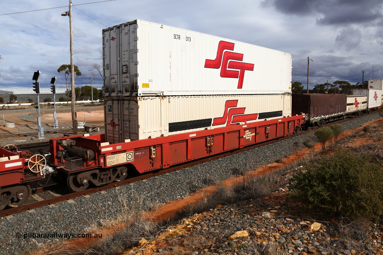 160526 5330
West Kalgoorlie, SCT train 3MP9 operating from Melbourne to Perth, PWWY type PWWY 0023 one of forty well waggons built by Bradken NSW for SCT, loaded with a 48' MFG1 type container SCT unit SCTDS 4806 and a 48' SCT reefer SCTR 313.
Keywords: PWWY-type;PWWY0023;Bradken-NSW;