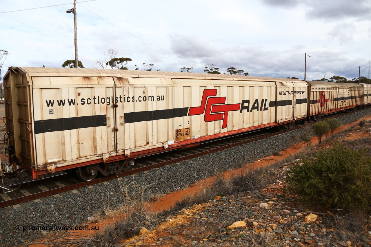 160526 5353
West Kalgoorlie, SCT train 3MP9 operating from Melbourne to Perth, PBGY type covered van PBGY 0077 Multi-Freighter, one of eighty two waggons built by Queensland Rail Redbank Workshops in 2005.
Keywords: PBGY-type;PBGY0077;Qld-Rail-Redbank-WS;
