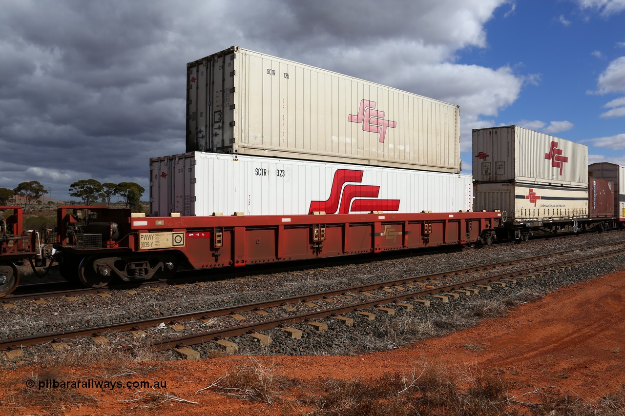 160529 8884
Parkeston, SCT train 6MP9 operating from Melbourne to Perth, PWWY type PWWY 0039 one of forty well waggons built by Bradken NSW for SCT, loaded with an SCT 48' reefer unit SCTR 323 and an SCT 40' reefer unit SCTR 125.
Keywords: PWWY-type;PWWY0039;Bradken-NSW;