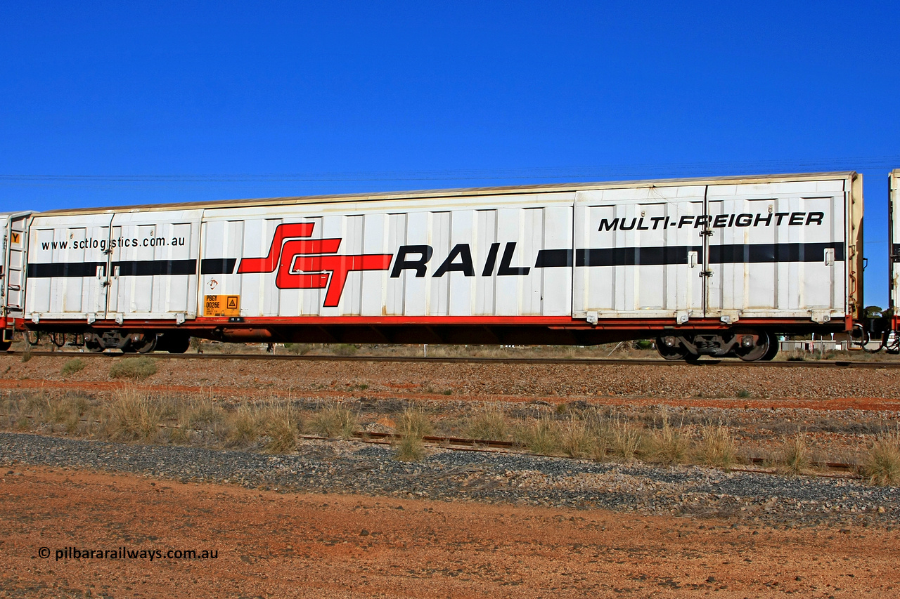 100603 9019
Parkeston, SCT train 3MP9, PBGY type covered van PBGY 0026 Multi-Freighter, one of eighty two waggons built by Queensland Rail Redbank Workshops in 2005.
Keywords: PBGY-type;PBGY0026;Qld-Rail-Redbank-WS;