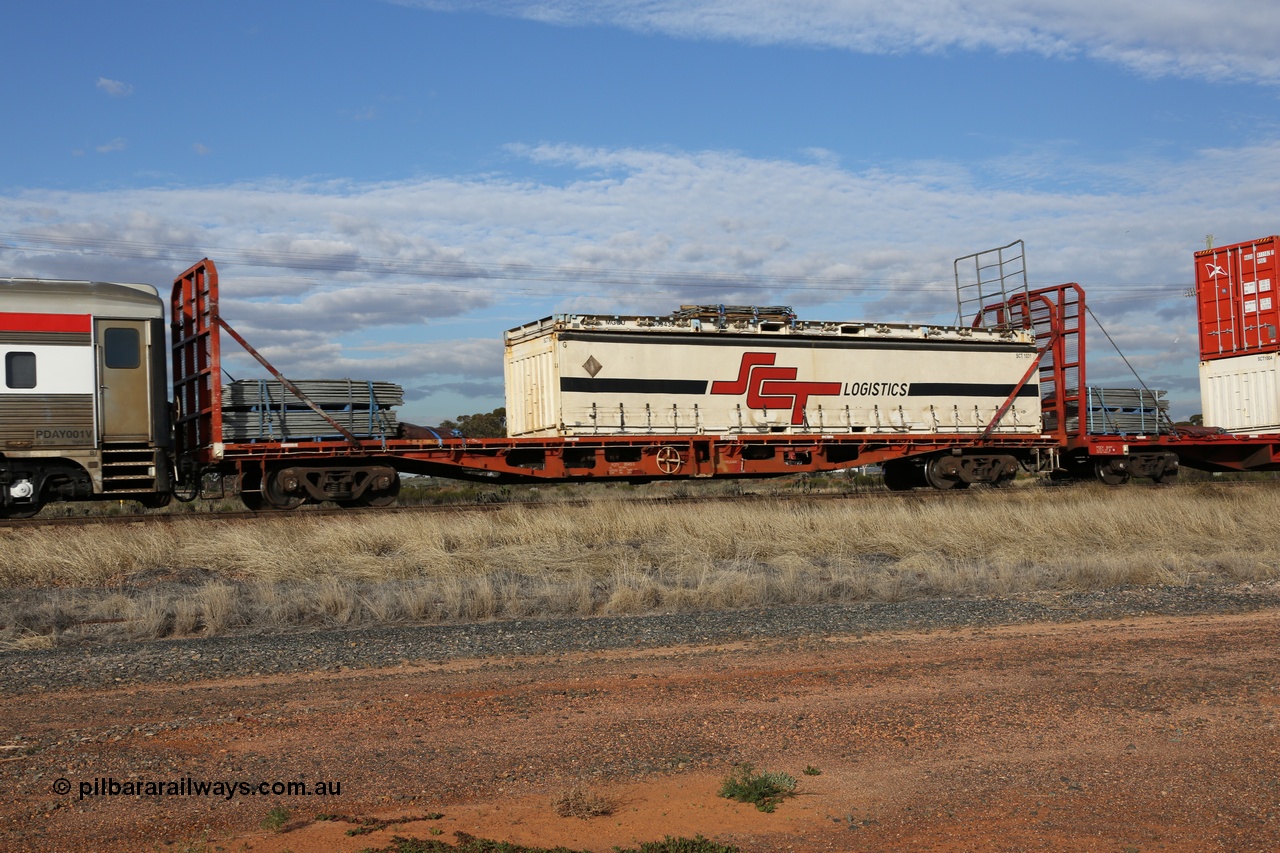 130710 1009
Parkeston, SCT train 3PG1 operating from Perth to Melbourne, PQTY 3045 bulkhead flat waggon was originally one of fifty RMX type container flat waggons built 1975-76 by Carmor Engineering SA, recoded through life to AQMX, AQMY and RQMY, seen here coded as PQTY type for SCT service and fitted with bulkheads pallets of gates and a 40' half height curtainsider SCT 1031 and a Macfield 40' flatrack MGCU 6609430.
Keywords: PQTY-type;PQTY3045;Carmor-Engineering-SA;RMX-type;