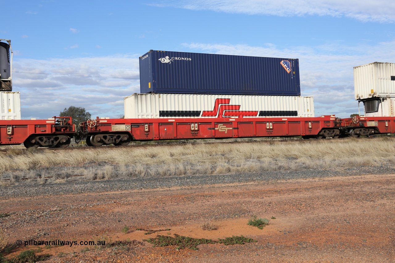 130710 1021
Parkeston, SCT train 3PG1, PWWY type 100 tonne well waggon PWWY 0016 double stacked with an SCT 48' MFG1 type container SCTDS 4807 and a 40' Cronos 4EG1 type container CXSU 103657. Bradken NSW built forty of these PWWY wells for SCT in 2008.
Keywords: PWWY-type;PWWY0016;Bradken-NSW;