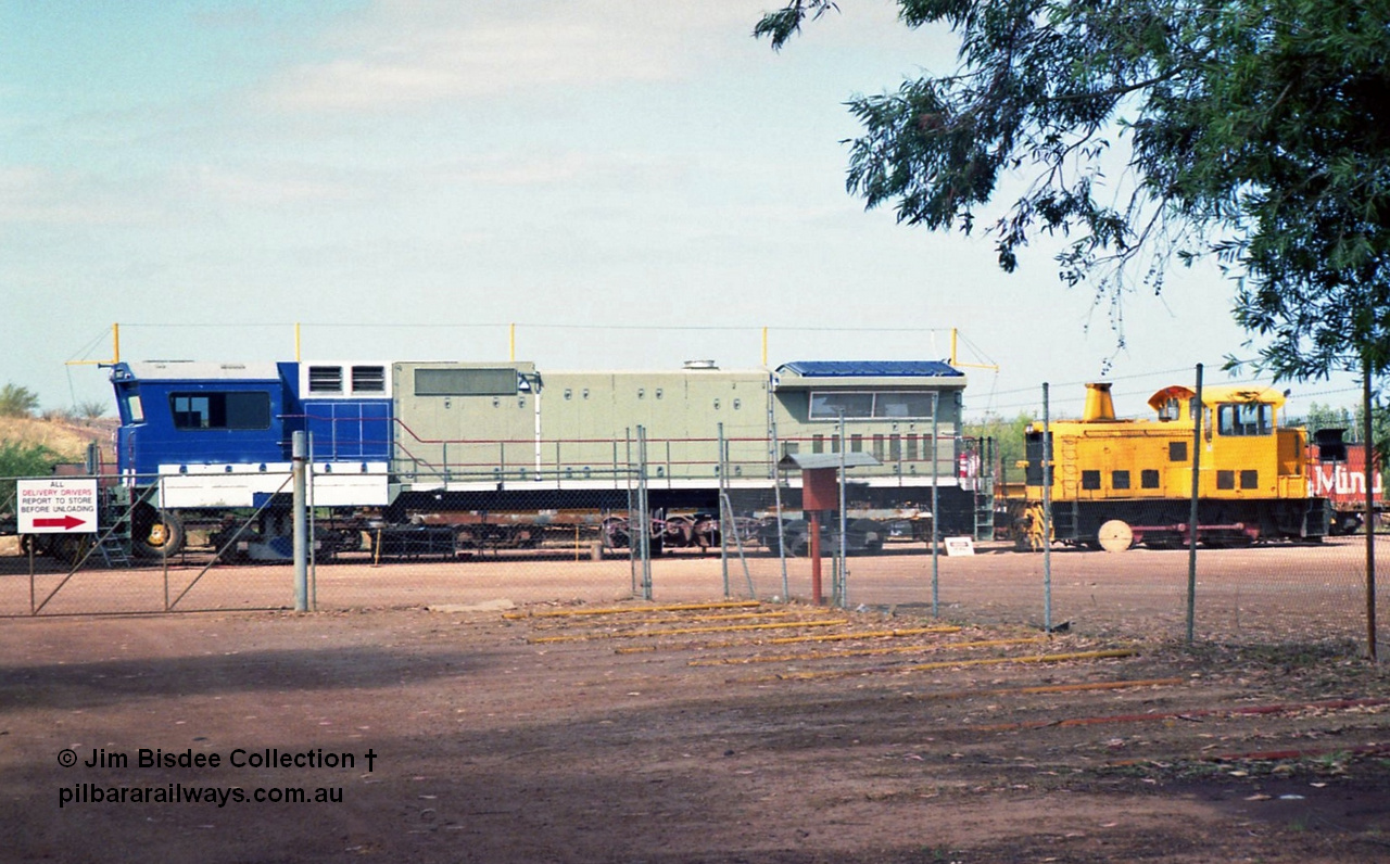 15333
Bassendean, an unidentified Goninan rebuild GE CM40-8M unit for BHP Iron Ore under construction. Date Feb 1994.
Jim Bisdee photo.
