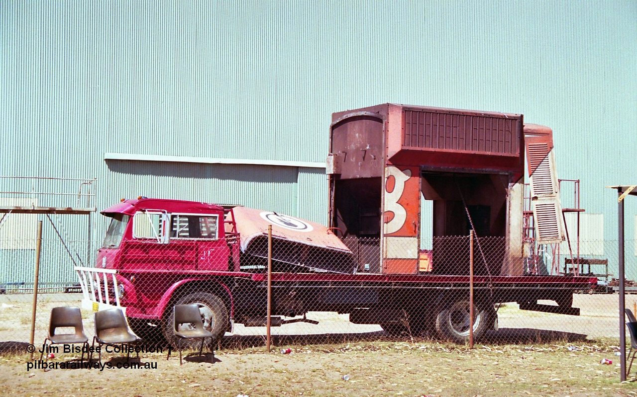 23712
Bassendean, Goninan workshops, Mt Newman Mining's AE Goodwin built ALCo model M636 unit 5473 serial G6047-5 being scrapped to frame level, hood section on truck. December 1992.
Jim Bisdee photo.
Keywords: 5473;AE-Goodwin;ALCo;M636C;G6047-5;