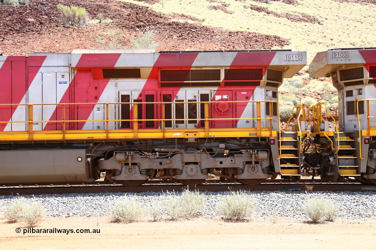 160306 1419
Green Pool, left hand side view of radiator section of Rio Tinto General Electric built ES44ACi unit 9110 serial 62541. 6th March 2016. [url=https://goo.gl/maps/2nXD6ES9yUU2]View location here[/url].
Keywords: 9110;GE;ES44ACi;62541;