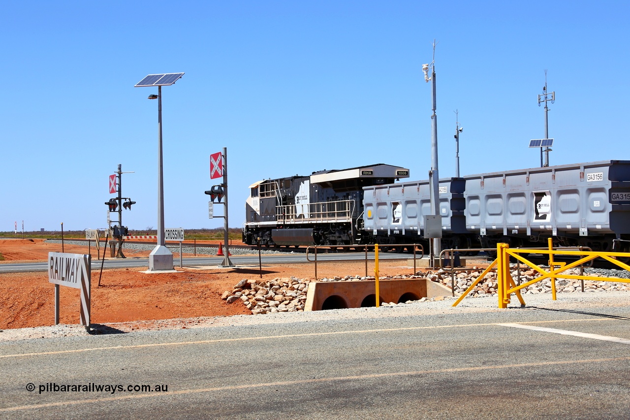 160319 1914
Great Northern Hwy, 18.2 km grade crossing, Roy Hill empty train #96 with General Electric built ES44ACi unit RHA 1006 serial 62578 leading 116 ore waggons with a mid-train unit visible then another 116 ore waggons. 16th March 2016. [url=https://goo.gl/maps/nEXZaaAHHa12]View map here[/url].
Keywords: RHA-class;RHA1006;GE;ES44ACi;62578;