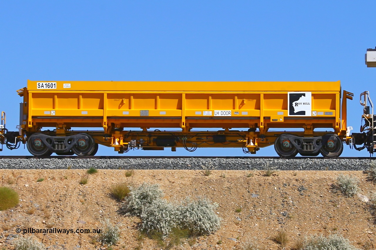 170727 9631r
Roy Hill side dump waggon, SA class SA 1601 one of ten built by China Southern Rail in Zhuzhou China, seen here on the BHP line flyover. 27th July 2017. [url=https://goo.gl/maps/HfzKEUc47Pv]View map here[/url].
Keywords: SA1601;China-Southern-Rail;