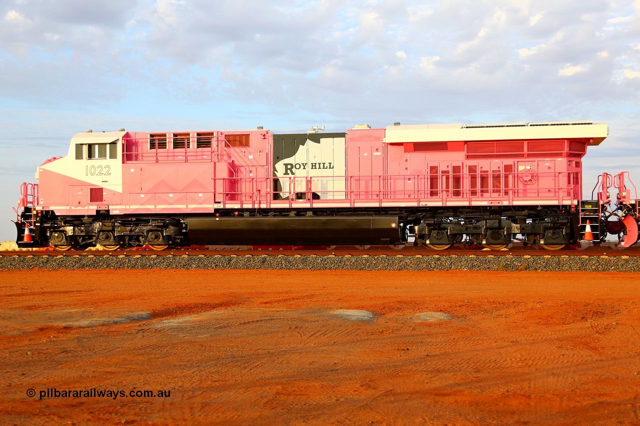 180918 0209r
Boodarie, about the 23 km at Roy Hill Rail Construction Yard, brand new Roy Hill RHA class loco RHA 1022 with serial 64739 a GE Fort Worth built GE model ES44ACi in the special Breast Cancer Awareness livery undergoes commissioning prior to official handover. All five were built at General Electric's Fort Worth Texas plant. 18th September 2018. 
[url=https://goo.gl/maps/57fPumfasGv]GeoData[/url].
Keywords: RHA-class;RHA1022;GE-Fort-Worth;GE;ES44ACi;64739;