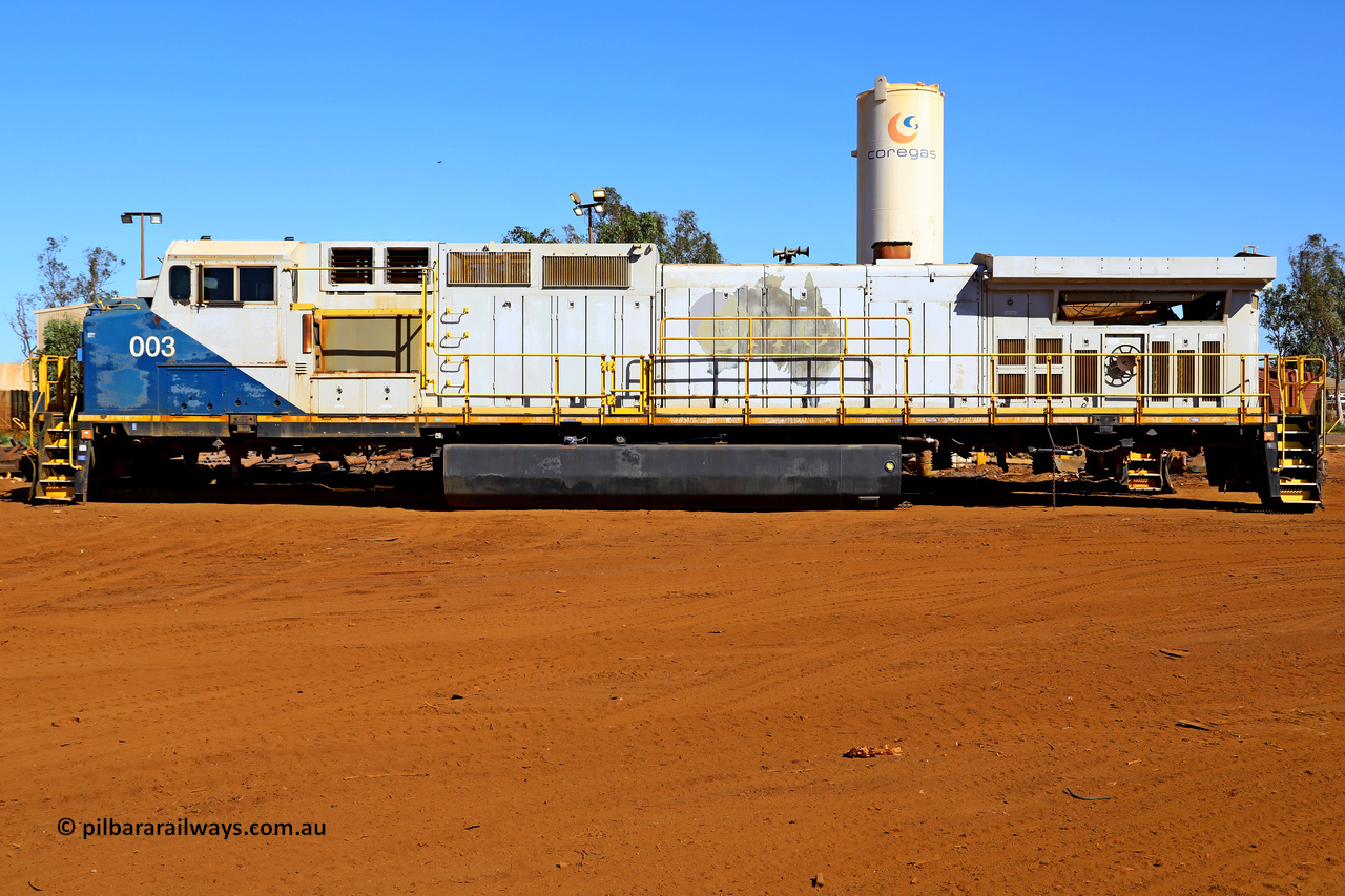 250430 10005
Wedgefield, FMG General Electric built Dash 9-44CW locomotive 003 with serial number 58180, built in August 2007 and delivered to FMG in November that year. Stripped on bogies, radiators, alternator and other items seen here at Sell & Parker, Wedgefield, WA for scrapping. April 30, 2025.
Keywords: FMG-003;GE;Dash-9-44CW;58180
